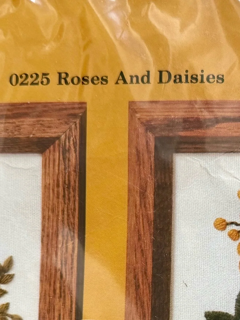 The Creative Circle Needlepoint Kit 0225 Rose and Daisies NWT Sealed Unused